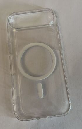Ultra thin plastic for Apple Iphone 17 with Magsafe